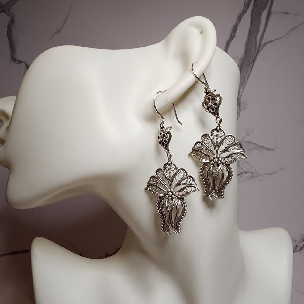 925 Silver DGS Floral Filigree Dangle Earrings